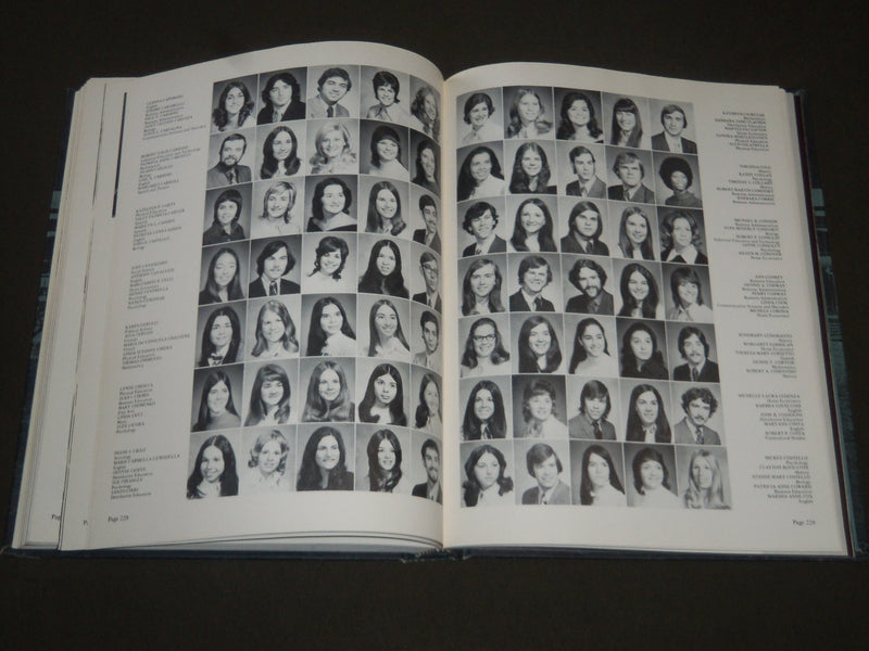 1973 THE LA CAMPANA MONTCLAIR STATE COLLEGE YEARBOOK - NEW JERSEY - YB 1074