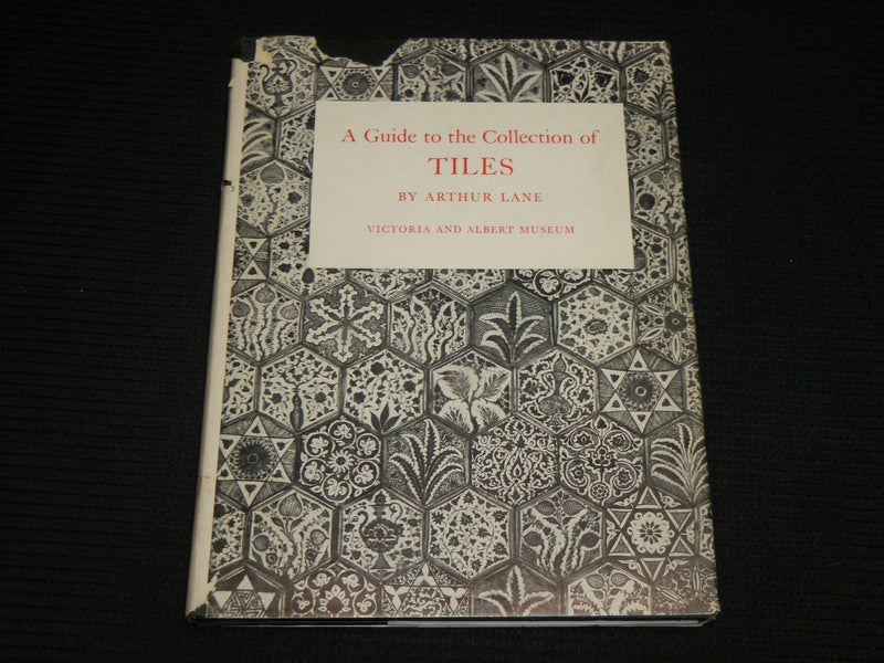 1960 A GUIDE TO THE COLLECTION OF TILES HARDCOVER BOOK BY ARTHUR LANE - KD 7351