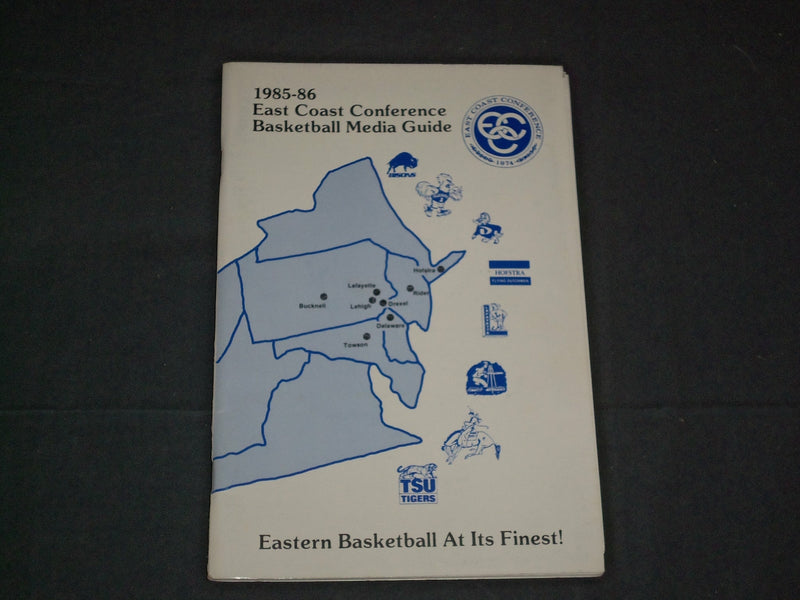 1985-1986 EAST COAST CONFERENCE BASKETBALL MEDIA GUIDE - J 3778