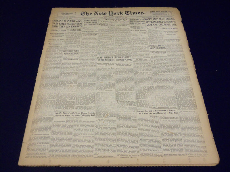 1939 FEB 12 NEW YORK TIMES - POPE'S BODY IN ST. PETER'S AFTER SOLEMN - NT 591