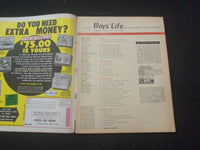 1963 JUNE BOYS' LIFE MAGAZINE - SAIL BOATS COVER - ST 3770R