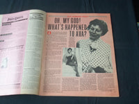 1974 JANUARY THE NATIONAL POLICE GAZETTE MAGAZINE - BIKINI BOMBSHELLS - B 5793