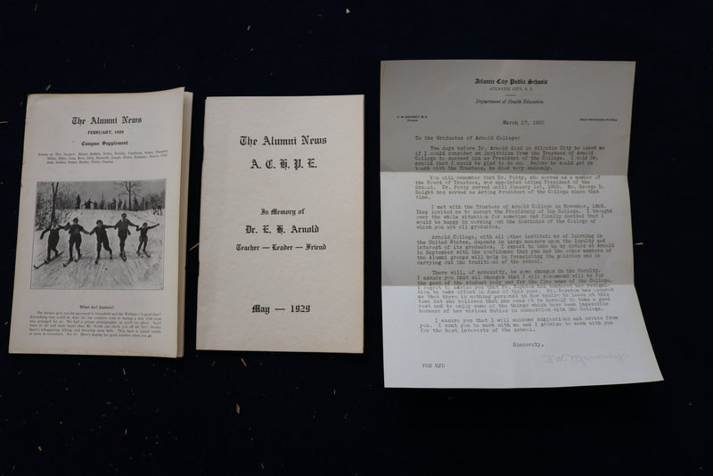 1927-1930 ALUMNI NEWS - ARNOLD COLLEGE - LOT OF 18 - O 3404