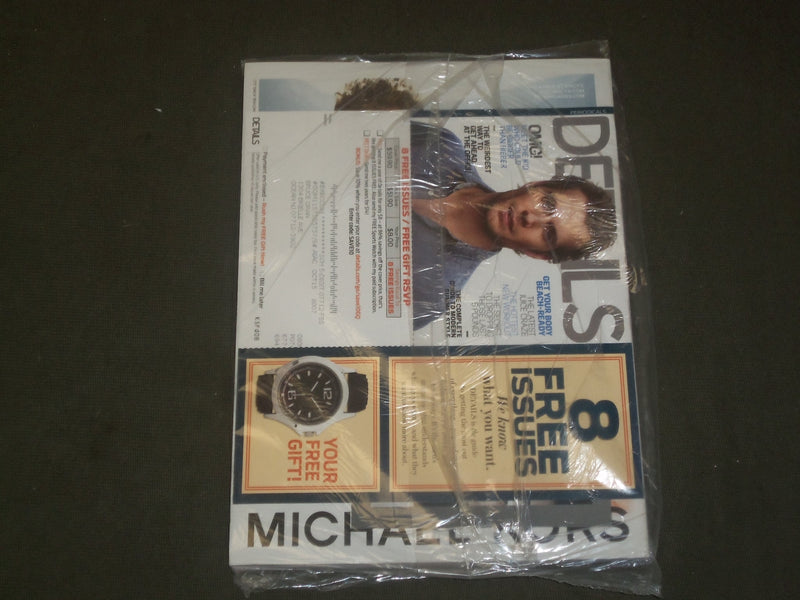 2015 JUNE GQ MAGAZINE - CHRIS PRATT COVER - B 2888