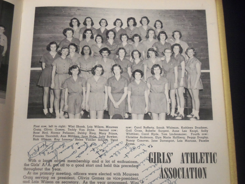 1952 LA CAMPANILLA COLLEGE HIGH SCHOOL YEARBOOK - MONTCLAIR NEW JERSEY - YB 274