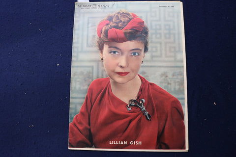 1942 NOV 29 SUNDAY NEWS PICTURE NEWSPAPER - LILLIAN GISH -KEYS TO CITY - E 22741