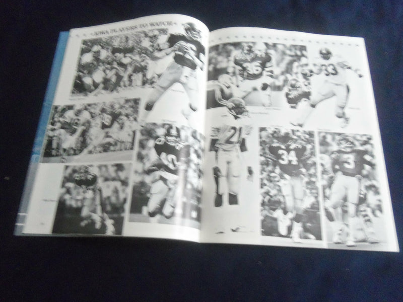 1984 DECEMBER 26 FREEDOM BOWL PROGRAM - UNIV OF IOWA VS UNIV OF TEXAS - ST 4027H