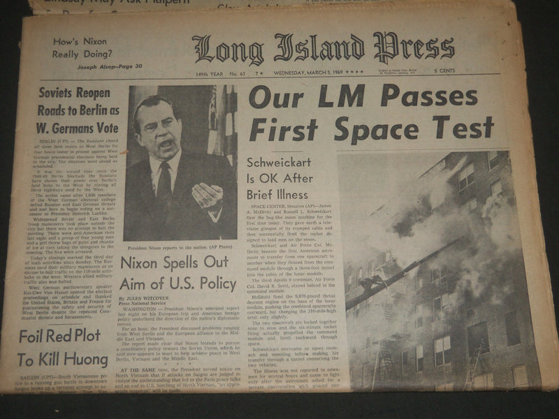 1969 MAR 4 & 5 LONG ISLAND PRESS NEWSPAPER LOT OF 2 - ASTROS ZIP ALONG - NP 2403
