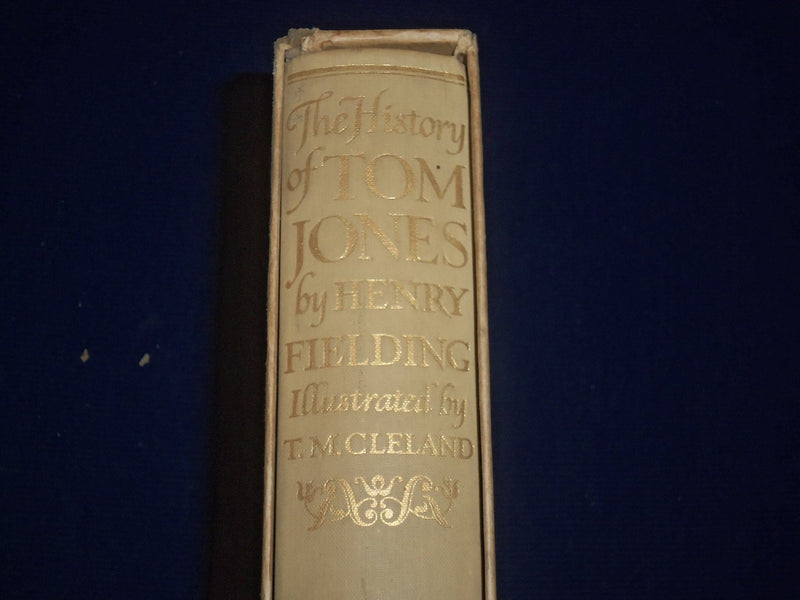 1952 HISTORY OF TOM JONES BOOK BY HENRY FIELDING - GREAT ILLUSTRATIONS - KD 2976