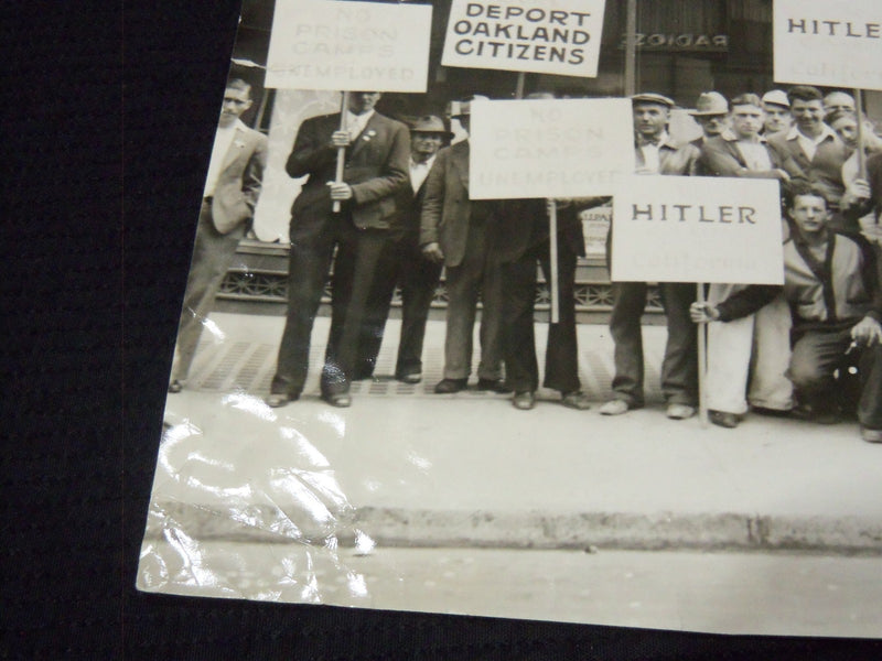1938 OAKLAND STATE RELIEF DEMONSTRATION WIRE PHOTO - 7 3/4x12 - #52
