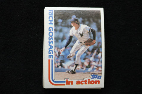 RICH GOSSAGE IN ACTION 1982 TOPPS BASEBALL CARDS - #771- NM-MT -LOT OF 18 - #127