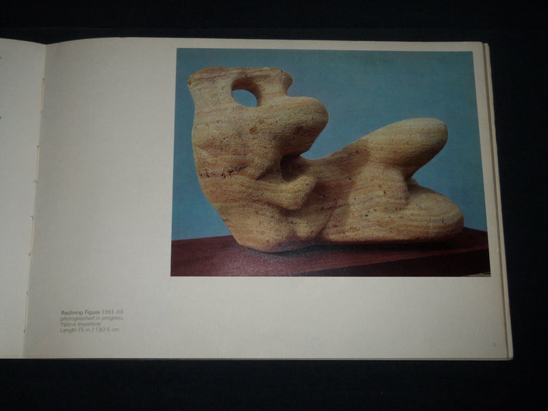 1970 HENRY MOORE CARVINGS & BRONZES BOOK - NICE PHOTOS - KD 5268