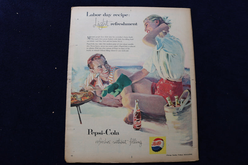 1957 AUGUST 25 CHICAGO TRIBUNE MAGAZINE - KIM NOVAK COVER - E 22181