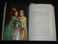 2000 GASTAR ENERALER OCH ACKANDE GUDINNOR BOOK BY CHRISTINA NYGREN - KD 5980I