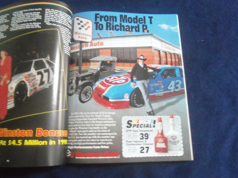 1990 FEB 18 32ND DAYTONA 500 RACING PROGRAM W/PATCH - GREAT PHOTOS - SP 3744C