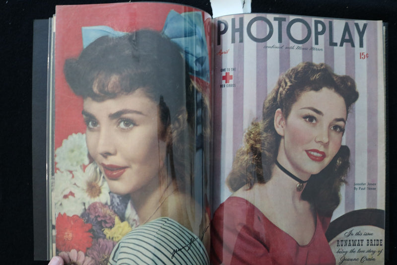 JENNIFER JONES SCRAPBOOK - E 24955