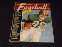 1961 STREET & SMITH'S FOOTBALL YEARBOOK MAGAZINE - RONNIE BULL COVER - E 3132