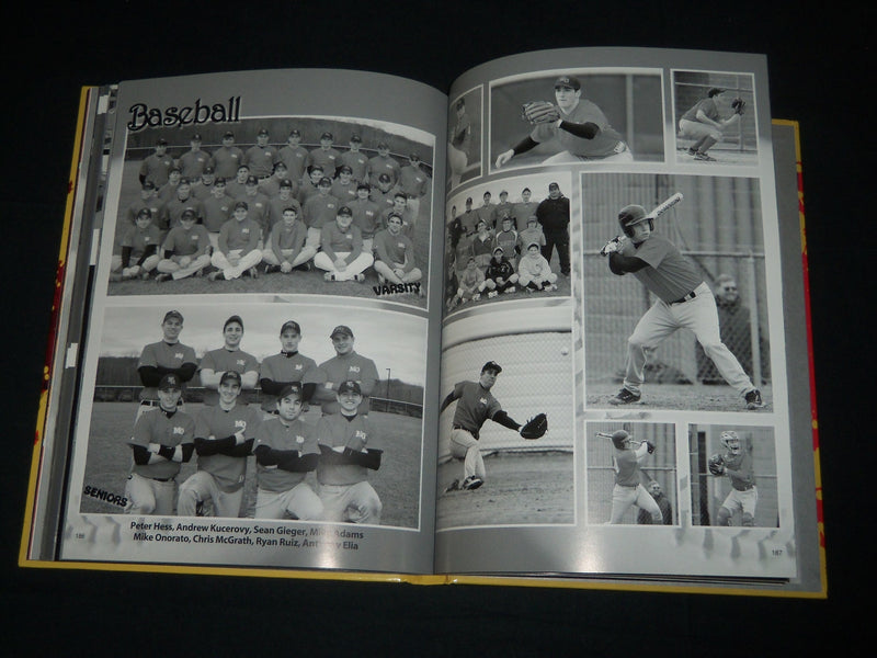 2011 MEMINISSE MT. OLIVE HIGH SCHOOL YEARBOOK - FLANDERS NEW JERSEY - YB 1627
