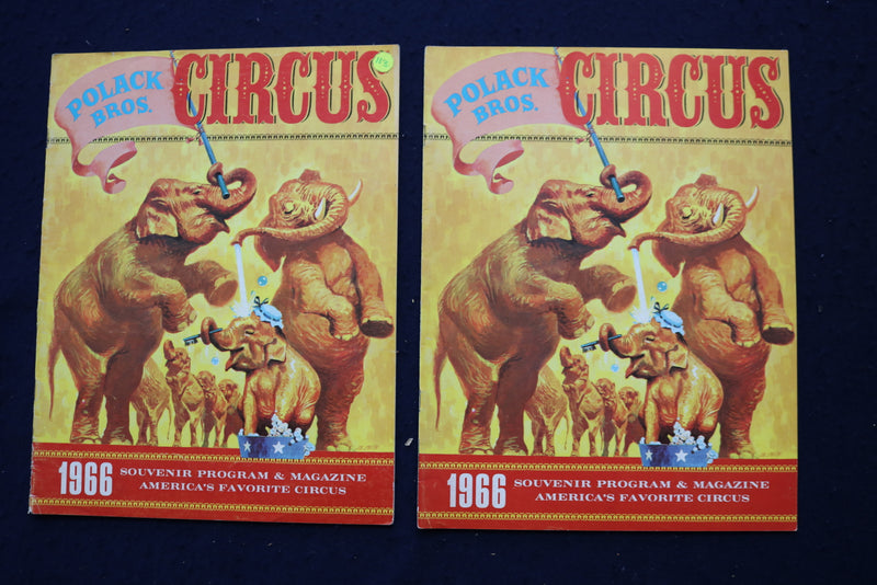 1958-1973 POLLACK BROS. CIRCUS PROGRAMS - LOT OF 17 - O 3639