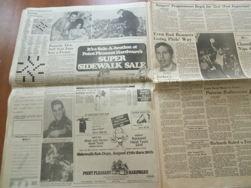 1977 AUGUST 18 ASBURY PARK PRESS - DRUG ROLE DENIED IN PRESLEY DEATH - NP 4685