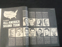 1957 STANLEY WOODWARD'S FOOTBALL MAGAZINE - BOBBY COX COVER - B 5529R