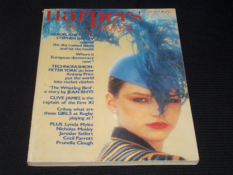 1979 JUNE HARPERS & QUEEN MAGAZINE - NICE FASHION FRONT COVER - E 5585