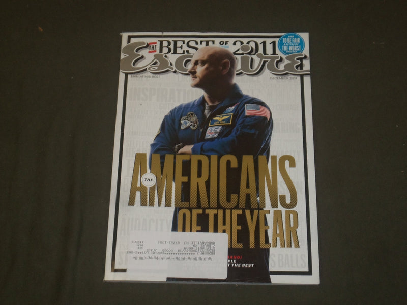 2011 DECEMBER ESQUIRE MAGAZINE- MARK KELLY, AMERICANS OF THE YEAR COVER - B 1976