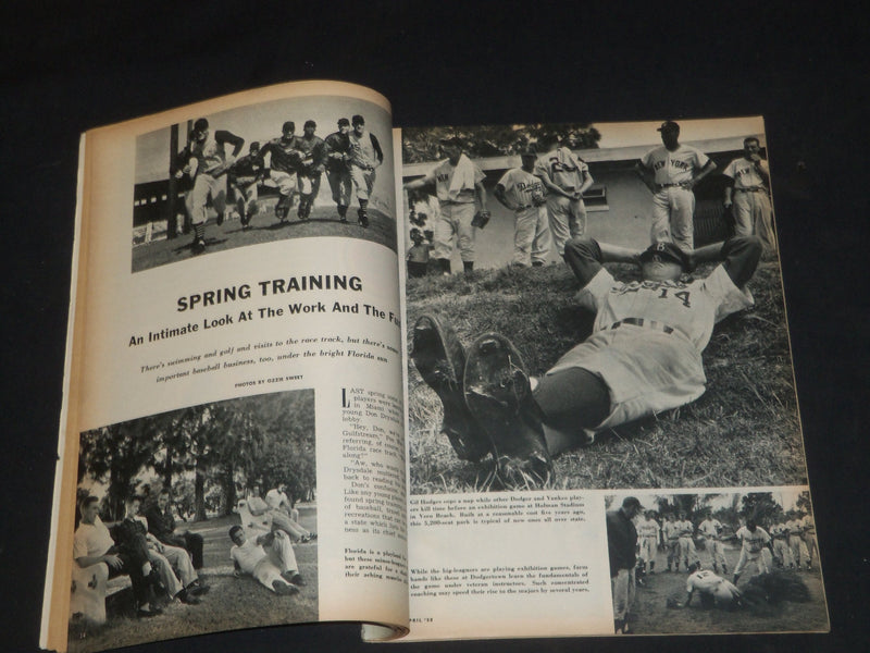 1958 APRIL SPORT MAGAZINE - NELLIE FOX COVER - SP 8498