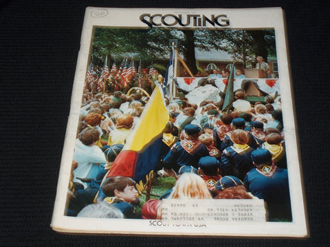 1974 SEPTEMBER SCOUTING MAGAZINE - SCOUT TOWN USA FRONT COVER - E 5447