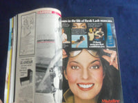 1980 JANUARY GLAMOUR MAGAZINE - KIM ALEXIS COVER - FASHION - B 4165T