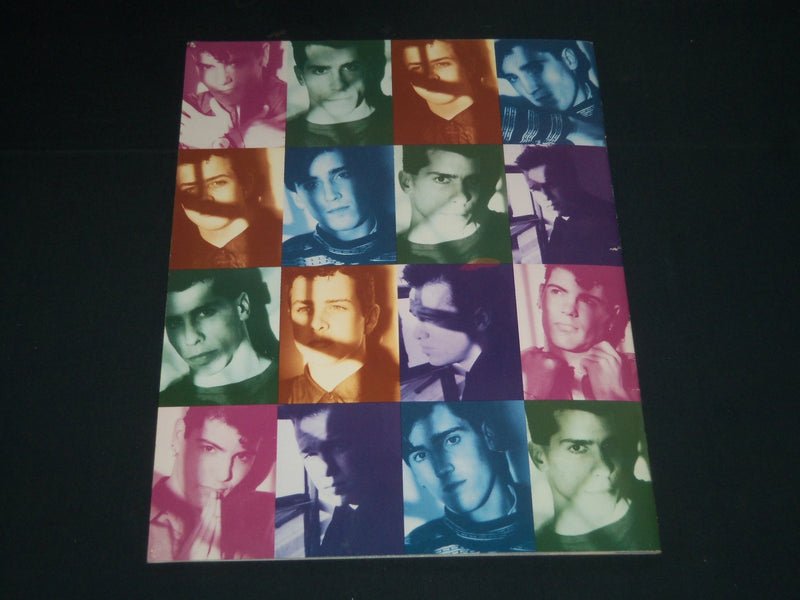1989 NEW KIDS ON THE BLOCK HANG IN TOUGH PROGRAM - GREAT PHOTOS - SP 3242D