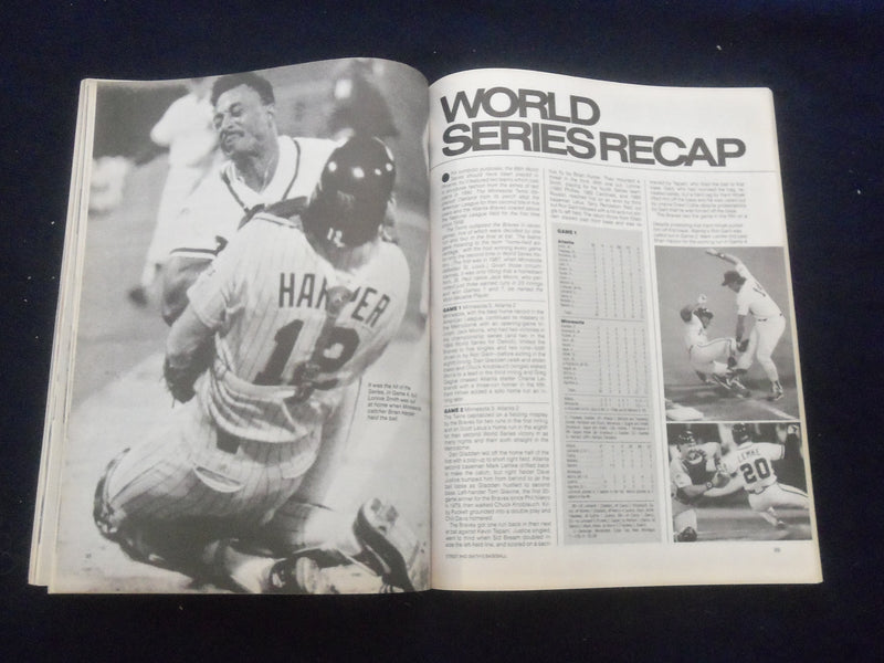 1992 STREET AND SMITH'S BASEBALL MAGAZINE - THE CLASS OF BASEBALL - SP 1523Q