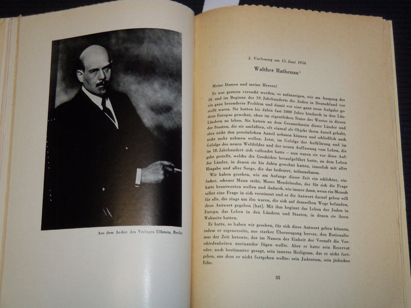 1958 VON MOSES MENDELSSOHN ZU FRANZ ROSENZWEIG BOOK BY LEO BAECK - J 9564