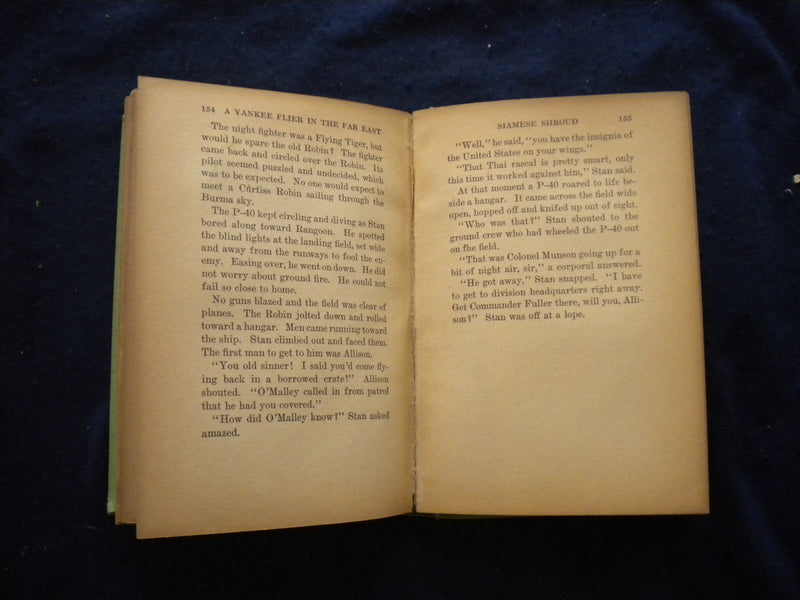 1942 A YANKEE FLIER IN THE FAR EAST HARDCOVER BOOK BY AL AVERY - KD 8110