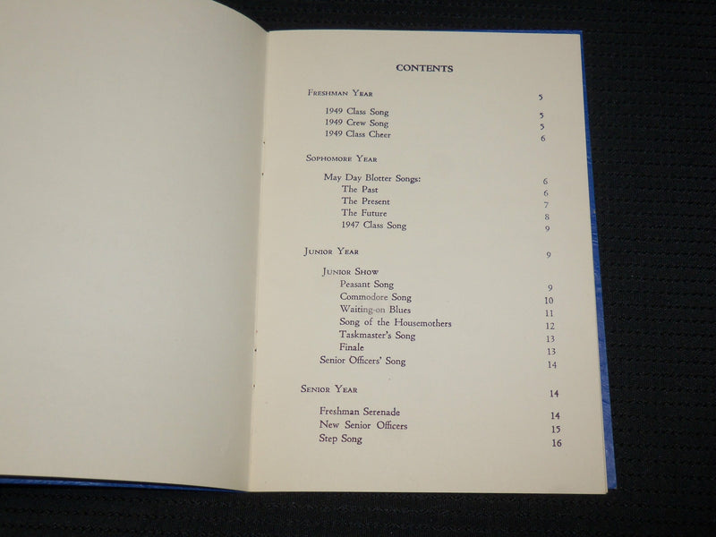 1949 WELLESLEY CLASS SONG SOFTCOVER BOOK - J 6933