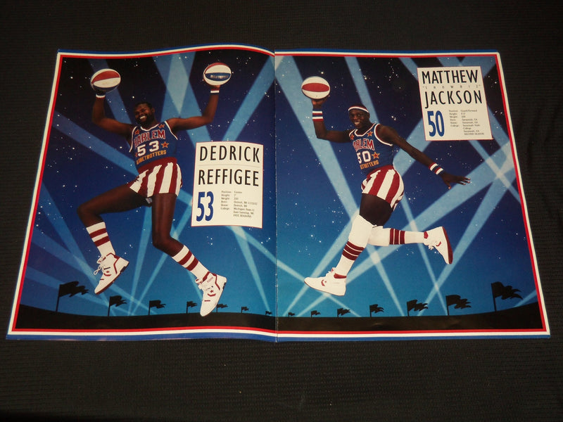 1988 HARLEM GLOBETROTTERS DECADES PROGRAM - GREAT PHOTOS - ST 1682J
