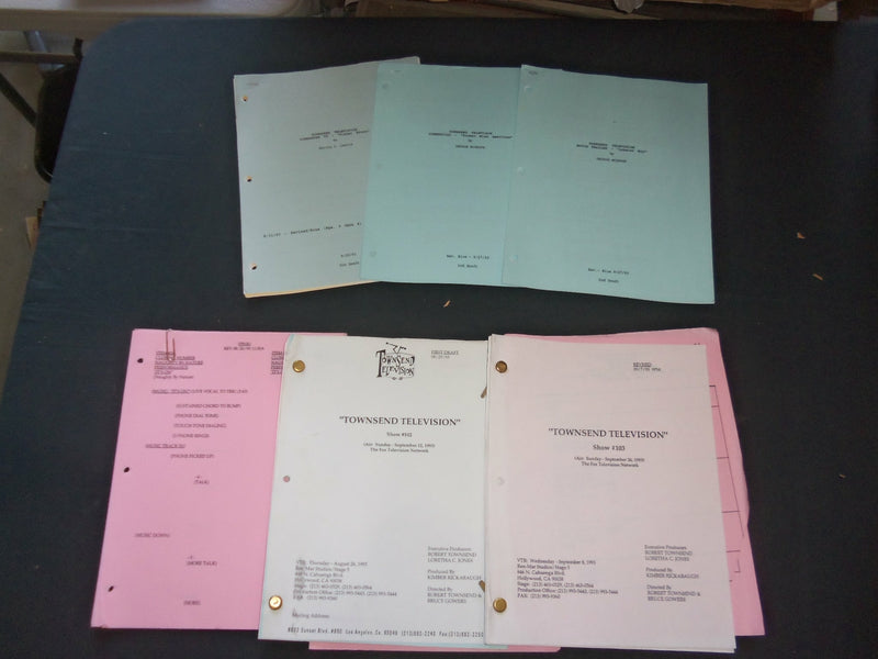 1993 TOWNSEND TELEVISION - TELEVISION SCRIPTS - LOT OF 7 - O 3097