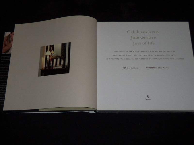 2005 GELUK VAN LEVEN HARDCOVER BOOK BY JO DE POORTER - DUTCH - D 24