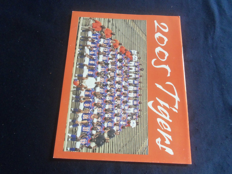 2005 SEP 3 FOOTBALL PROGRAM - SAVANNAH STATE UNIV VS BENEDICT COLLEGE - SP 1218A