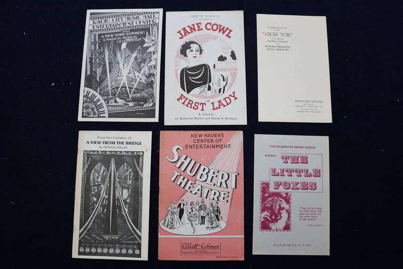 1950'S-1960'S THEATRE PROGRAMS - 33 PLAYBILLS AND 6 OTHERS - LOT OF 39 - O 3319