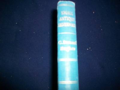 1957 SMALL ANTIQUE SILVERWARE BOOK BY G. BERNARD HUGHES - ILLUSTRATIONS- KD 2928