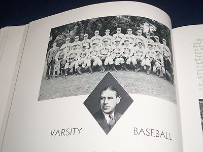 1942 VIOLET NEW YORK UNIVERSITY YEARBOOK + CORPS PROGRAM - NICE PHOTOS - YB 92