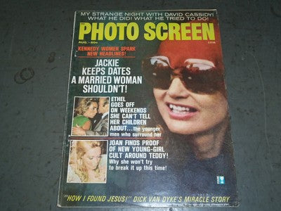 1972 AUGUST PHOTO SCREEN MAGAZINE - JACQUELINE KENNEDY - II 7171