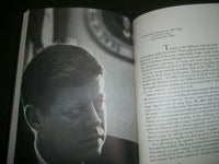 1964 A TRIBUTE TO JOHN FITZGERALD KENNEDY BY PAUL SALINGER BOOK W/ CASE - KD 623