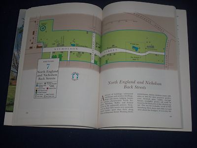 1990 OFFICIAL GUIDE TO COLONIAL WILLAMSBURG - MAP + INFORMATION - KD 1625