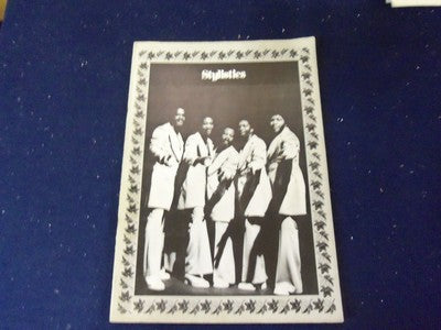 1975 STYLISTICS JAPANESE TOUR BOOK - GREAT PHOTOS - II 7891