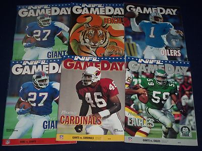 1990-1992 NEW YORK GIANTS GAME DAY PROGRAM LOT OF 13 - GREAT PHOTOS - O 2386